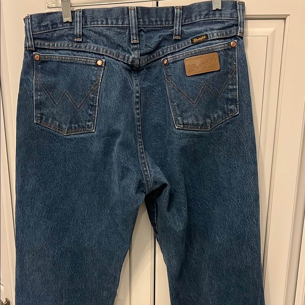 Wrangler Men's Blue Jeans